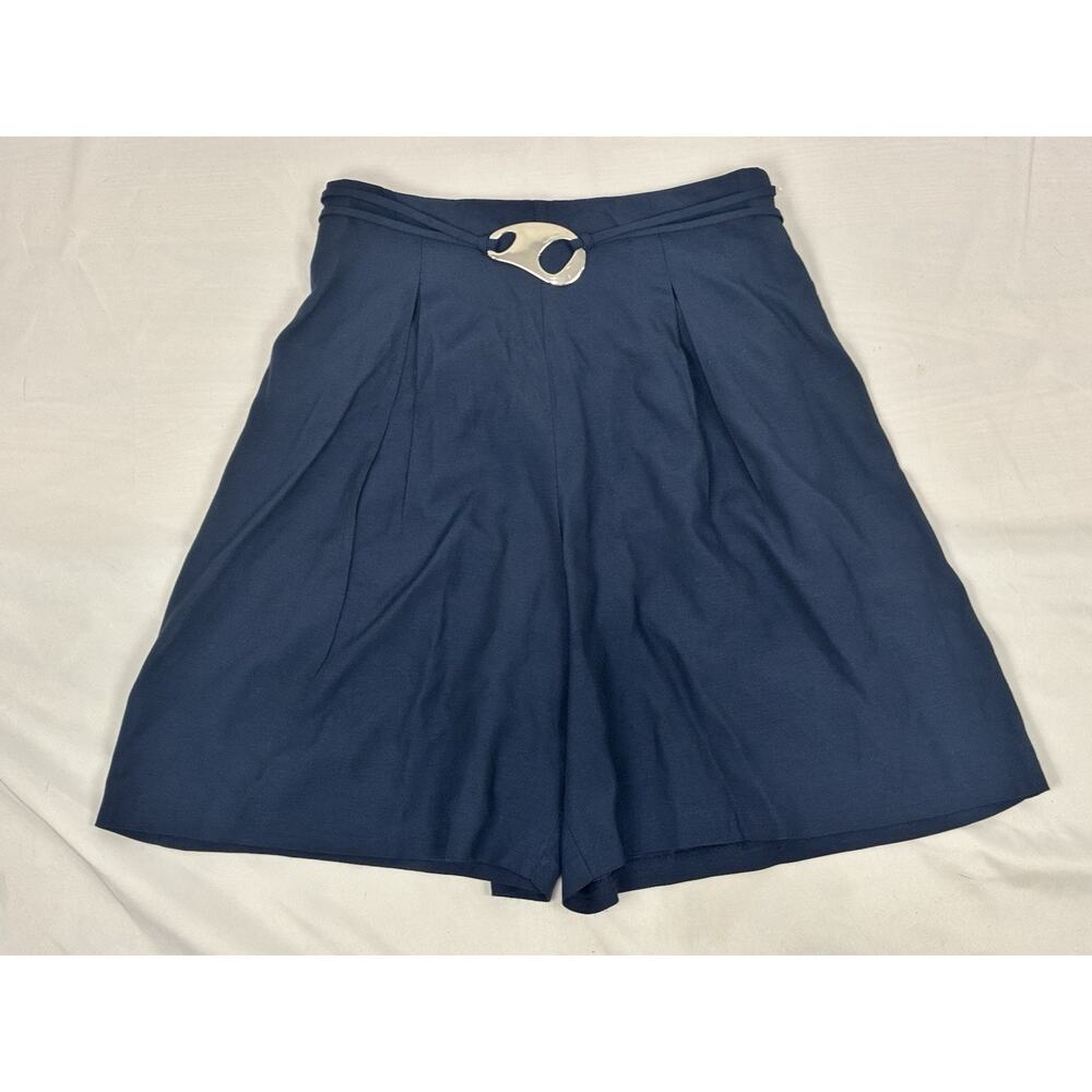 Vintage Ilyza Navy Blue Culottes Knee Length Pleated Shorts Silver Buckle Size M